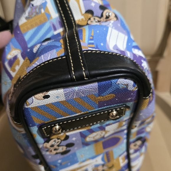 DOONEY AND BURKE DISNEY 50TH ANNIVERSARY HANDBAG PURSE TOTE Mickey & Minnie - Picture 2 of 10